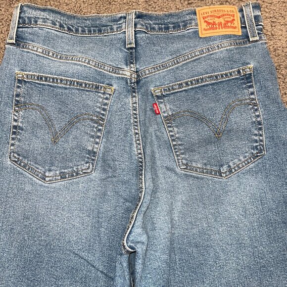 LEVI'S RIBCAGE STRAIGHT ANKLE Waist 32 L 27  Blue Denim Button Fly Jeans - EUC - Picture 6 of 13